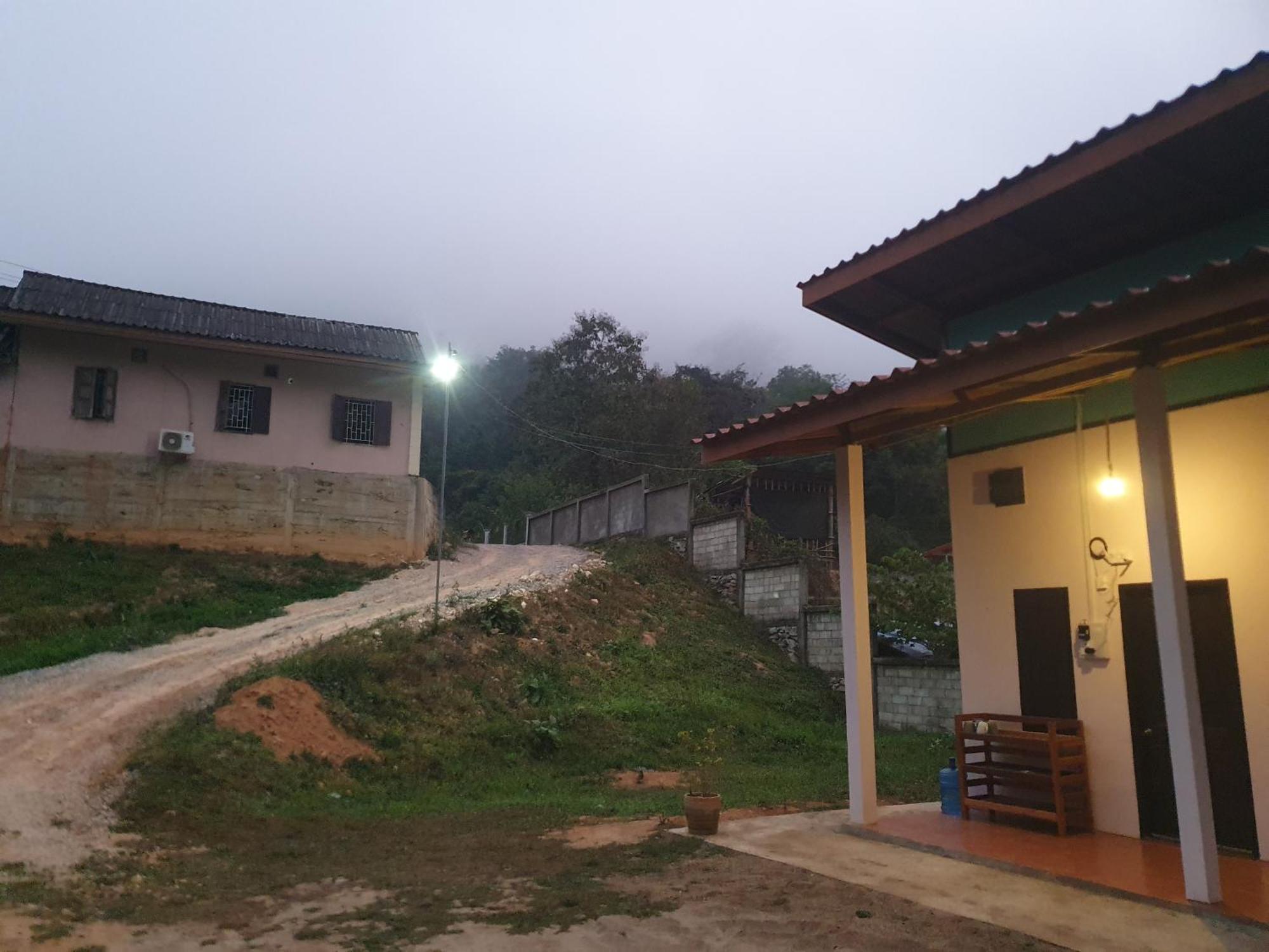 Khounxok Guesthouse Nongkhiaw Exterior foto